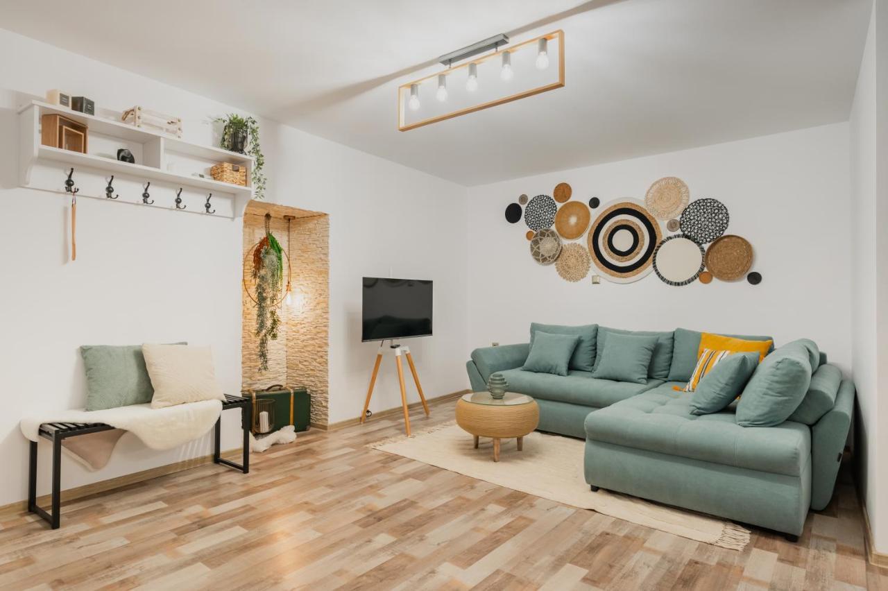 Cozee Studio - In Inima Brasovului Braşov Exterior foto